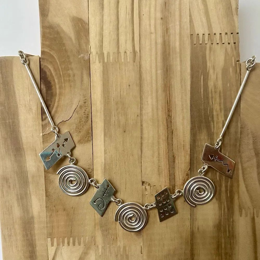Silpada rare retired “A-MAZE-ING” necklace